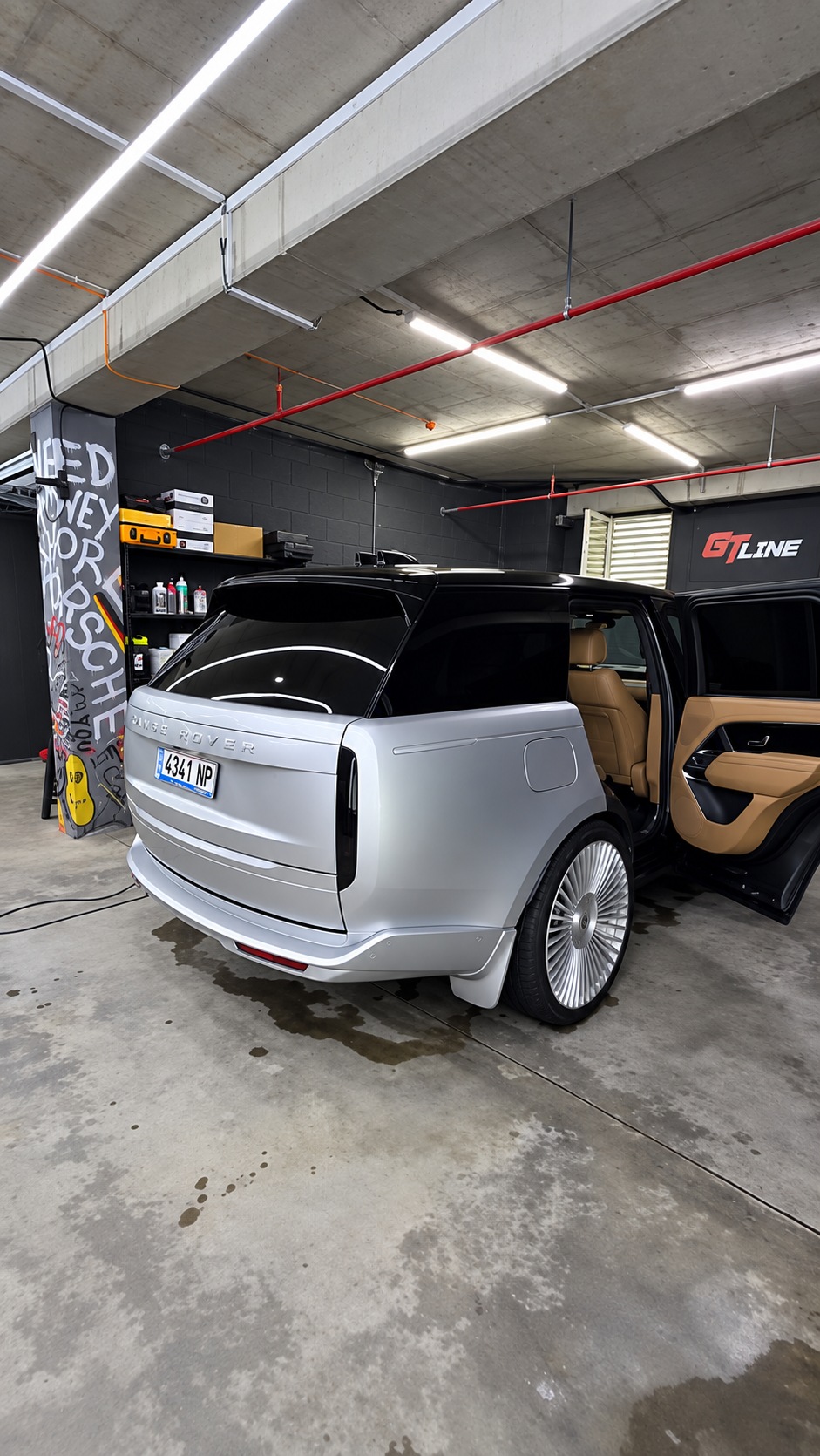 Range Rover GT Line-ის სტუდიაში